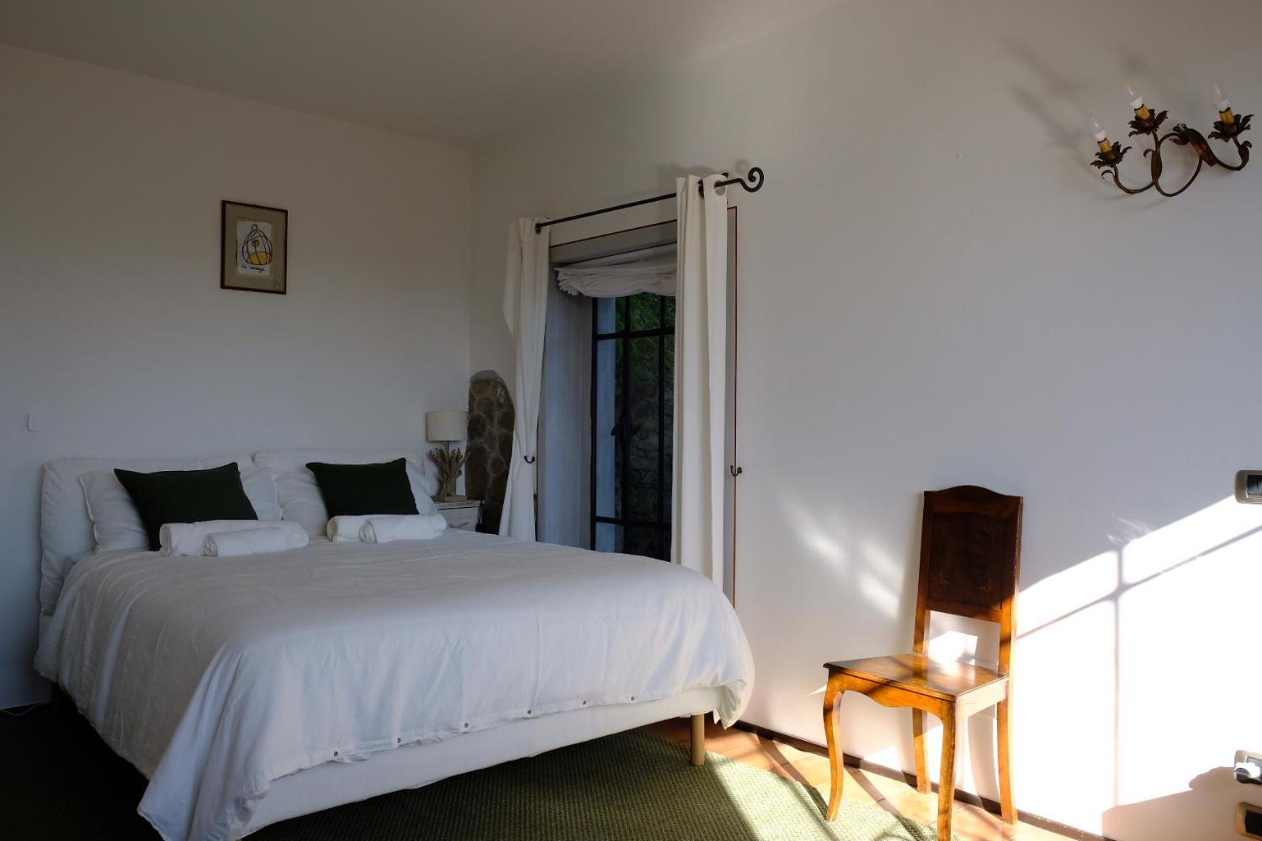 Garden Apartment Lesa Bagian luar foto